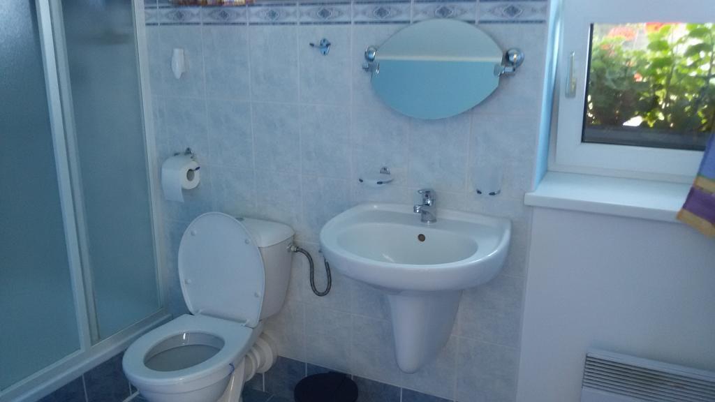 Apartment Amelie Rožnov pod Radhoštěm Екстериор снимка