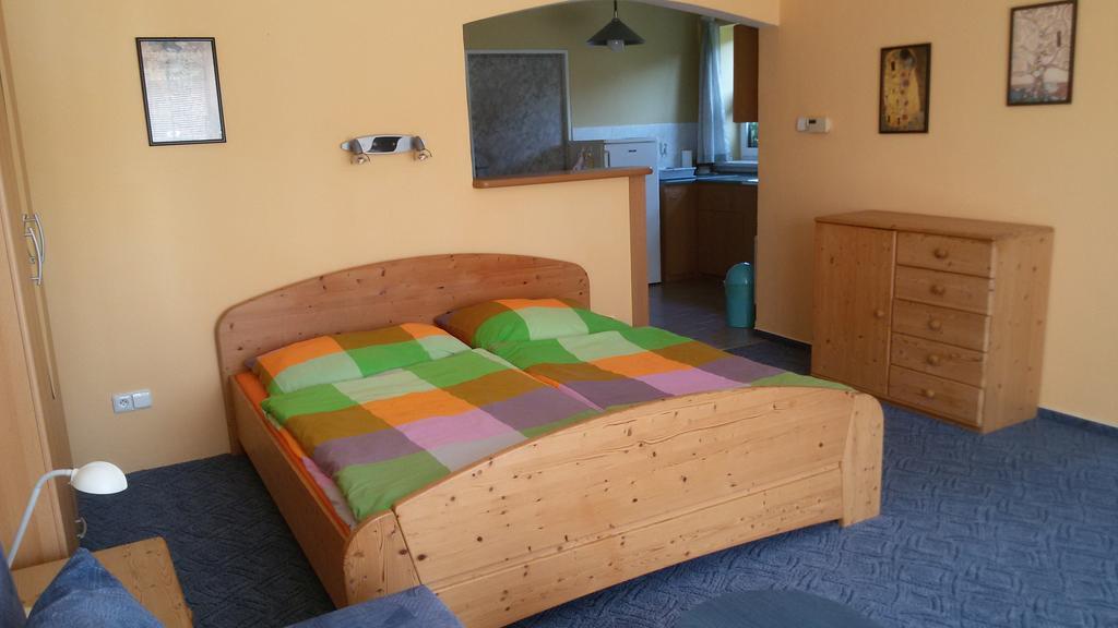 Apartment Amelie Rožnov pod Radhoštěm Екстериор снимка