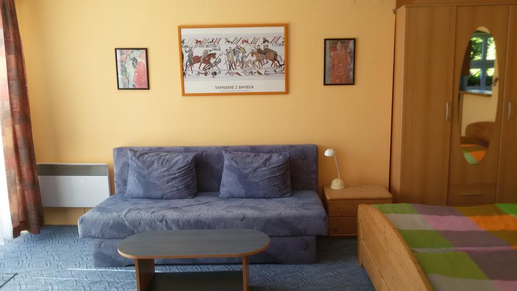 Apartment Amelie Rožnov pod Radhoštěm Екстериор снимка